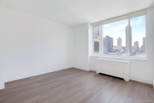 Foto del edificio - 389 E 89th St