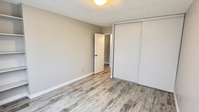 Building Photo - 26 Lorraine Ave