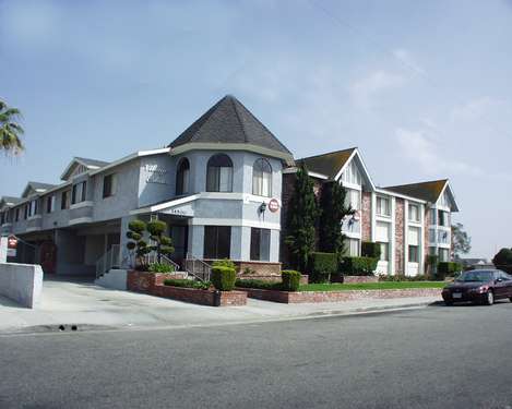 Village Estates Apartaments - Village Estates Apartments