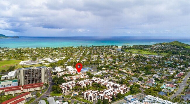 Building Photo - Upgraded 3 bed 2 bath condo in Kailua Town...