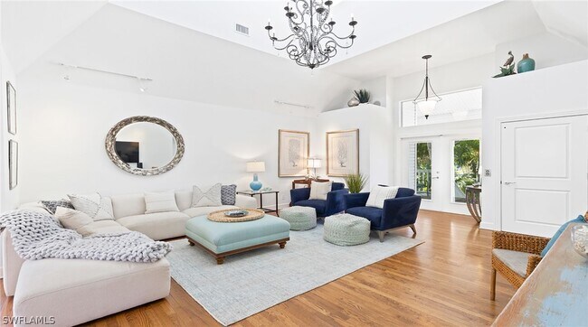 Foto del edificio - 877 7th St S