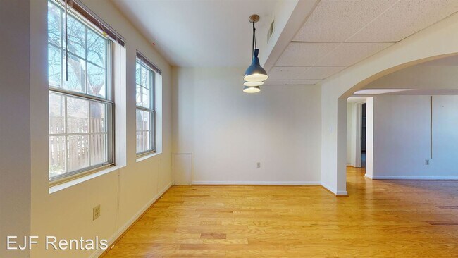 Building Photo - 2 br, 1 bath House - 1805 N Queens Lane Ap...