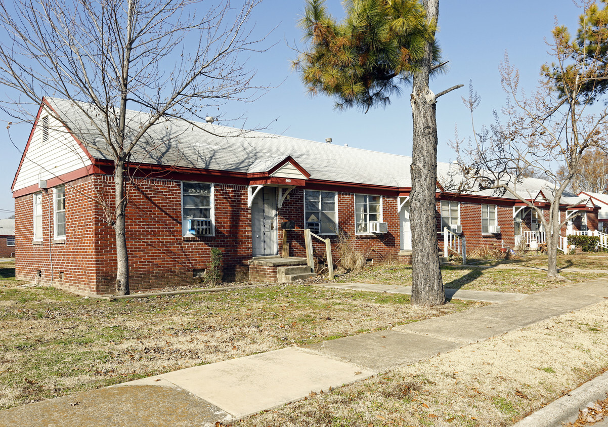 Foto del edificio - Forrest Park and Avalon Apartments