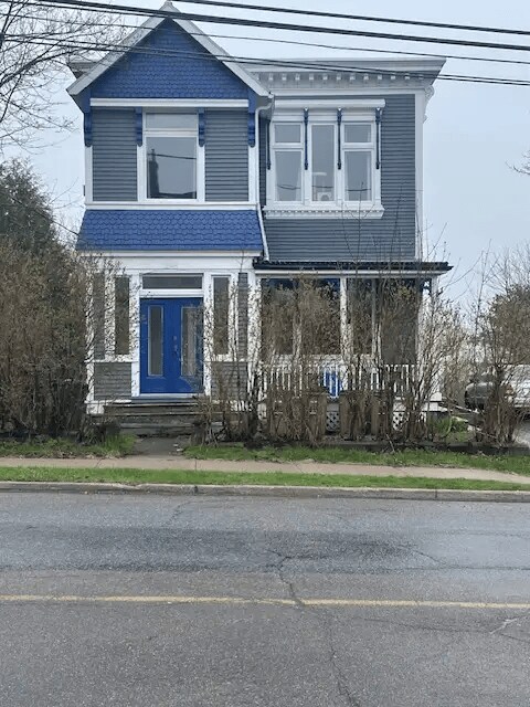 Photo du bâtiment - 298 Douglas Av