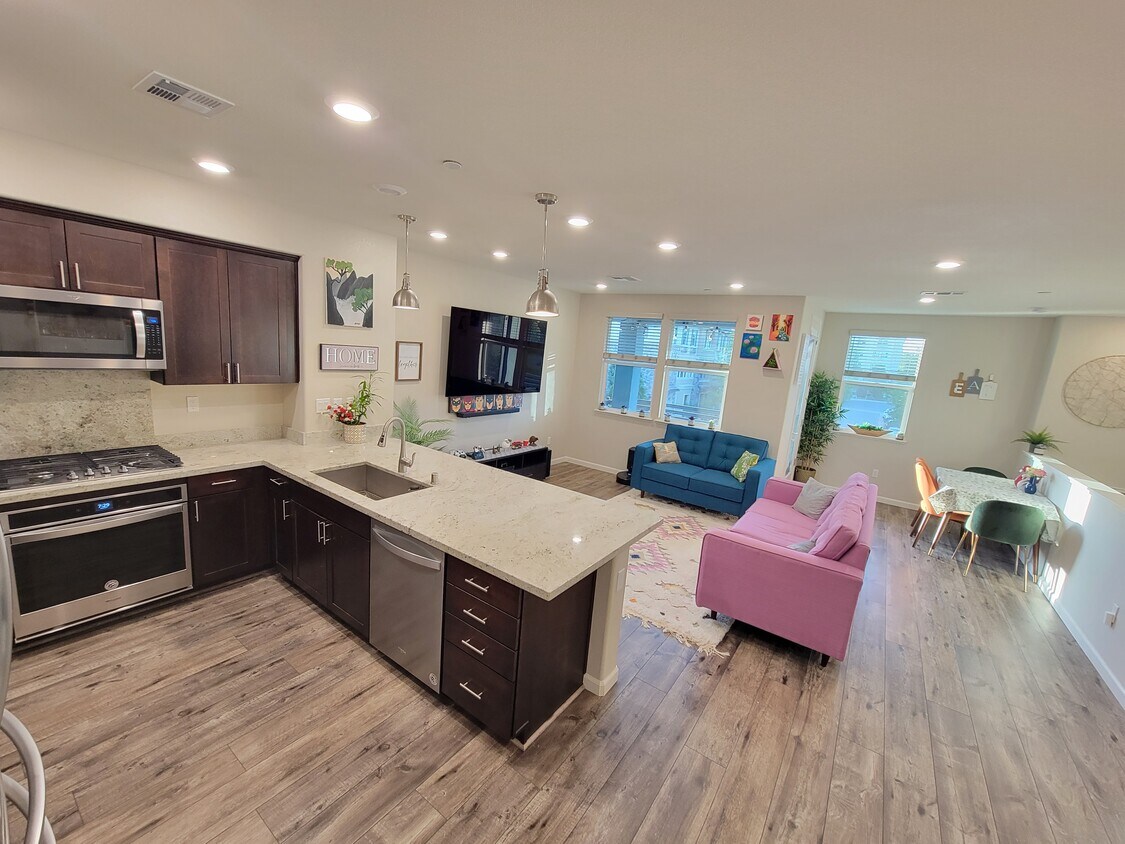 730 Garden St Unit 730, Milpitas, CA 95035 Condo for Rent in Milpitas, CA