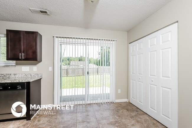 Building Photo - 4218 Scotney Dr