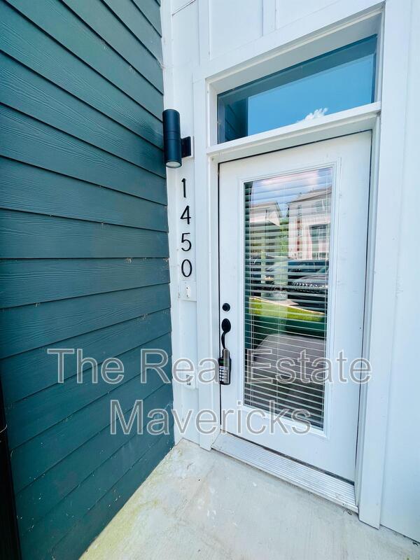 Building Photo - 1450 Stockyard Pl