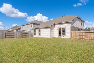 Building Photo - 6120 Whitewing Rd