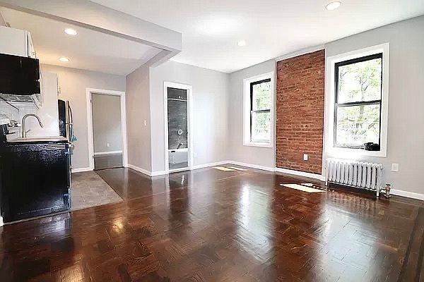 Primary Photo - 2 bedroom in BRONX NY 10467