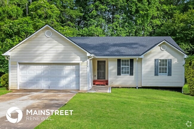 Building Photo - 2270 Village Dr