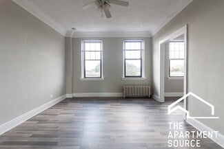 Building Photo - 3835 N Fremont St