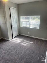 Building Photo - 501 Tuten Ave