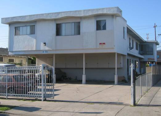 Foto principal - 4853 W 17th St