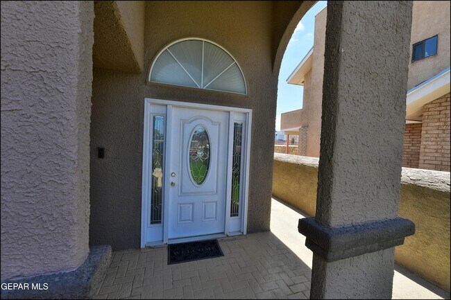 Building Photo - 1744 Gambel Quail Dr
