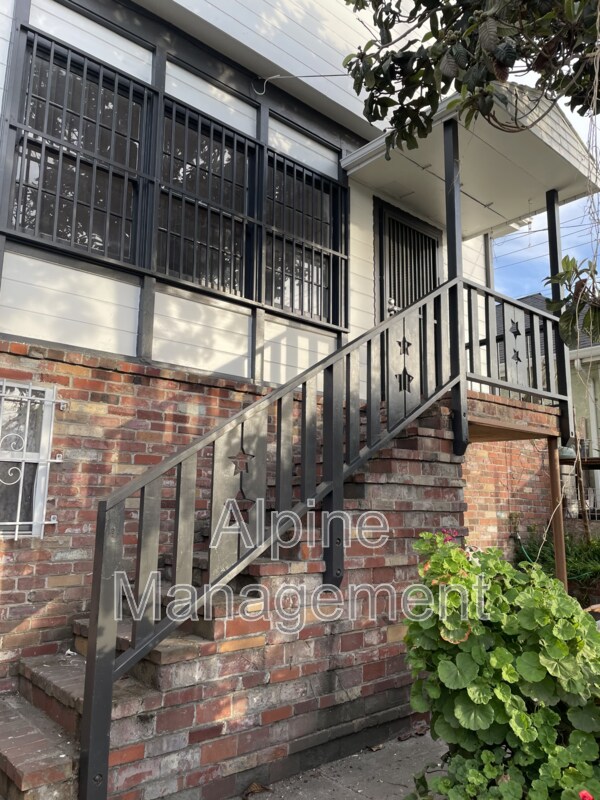 Primary Photo - 806 52nd Ave