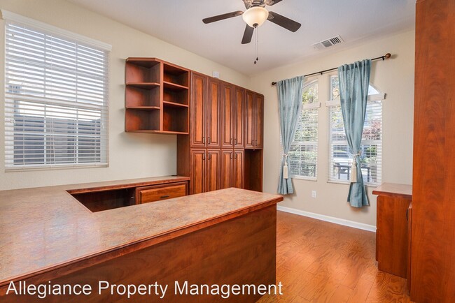 Foto del edificio - 4 br, 3 bath House - 9872 Winkle Cir