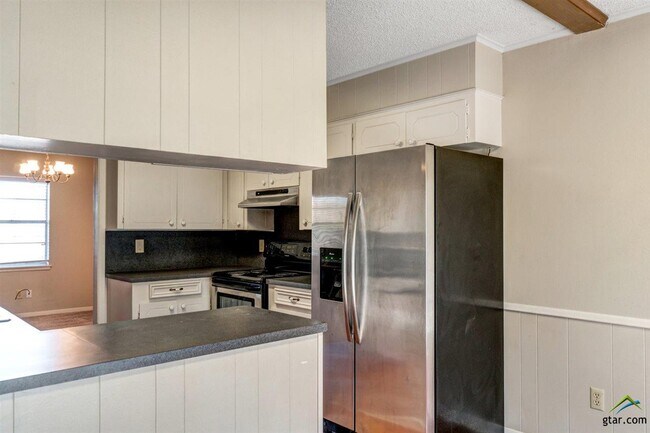 Foto del edificio - 407 Shiloh Rd