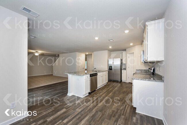 Foto del edificio - 607 Wild Tulip Ct