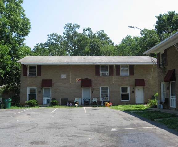 Building Photo - 1111 Belmont Ave