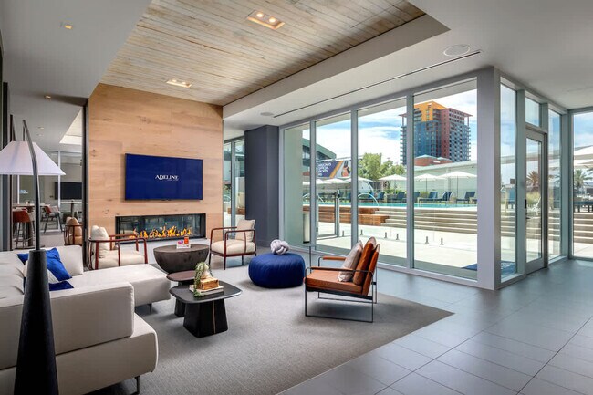 Foto del edificio - 222 E Jefferson St