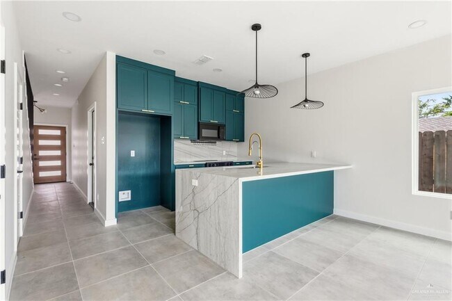 Foto del edificio - 14 Bicentennial Blvd