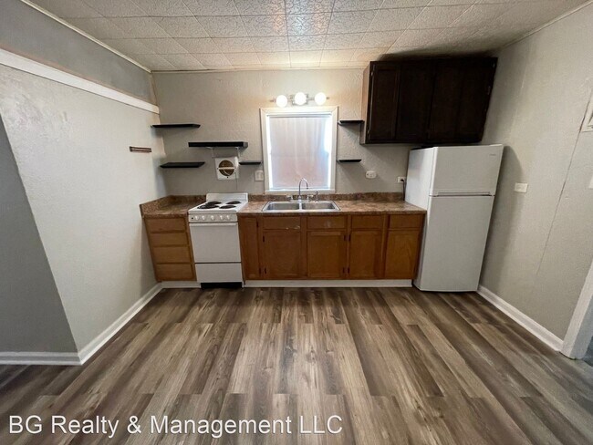 Building Photo - 1 br, 1 bath House - 305 Bryan St.