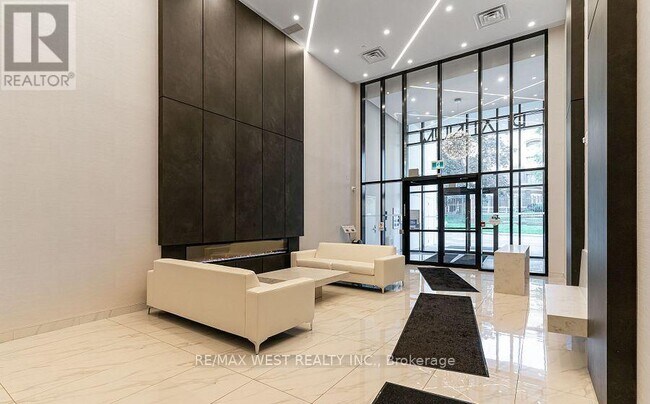 Photo du bâtiment - 15 Queen St S