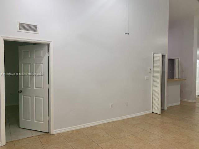 Foto del edificio - 1176 NE 32nd Ave