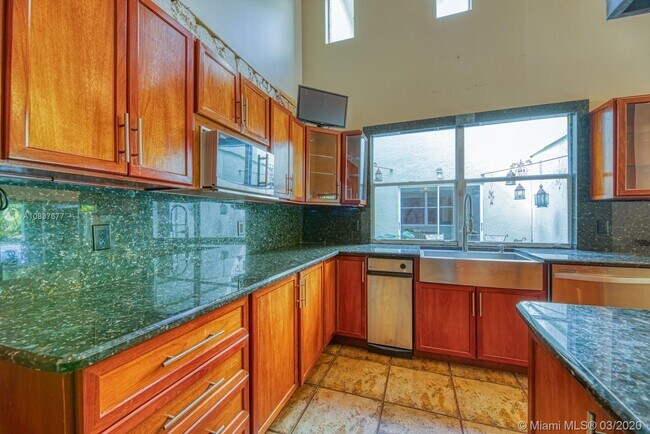 Foto del edificio - 7997 SW 76th Ave