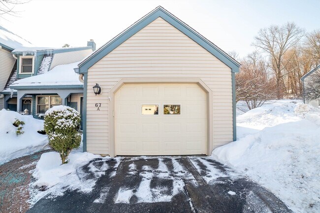 Foto del edificio - 67 Crystal Brook Way