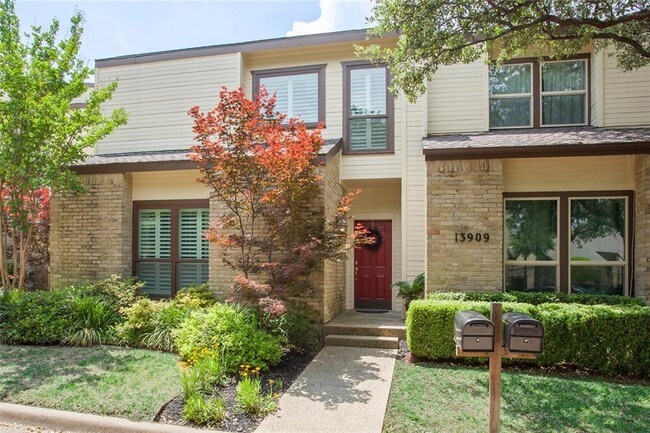 Foto del edificio - 13909 Preston Valley Pl