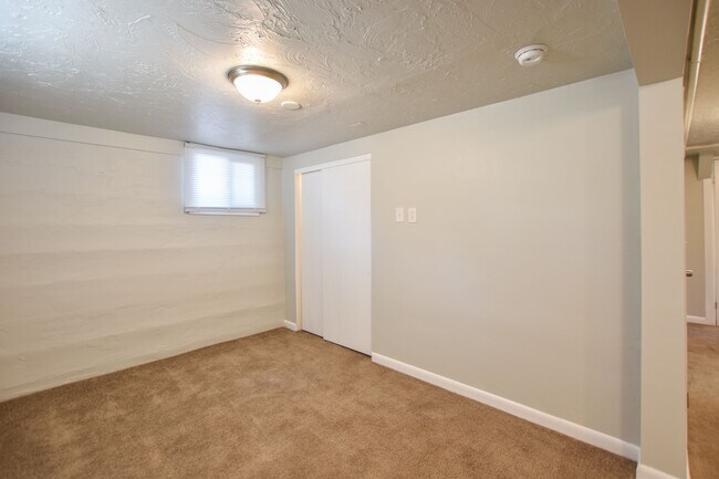 Building Photo - 2981 S 9200 W