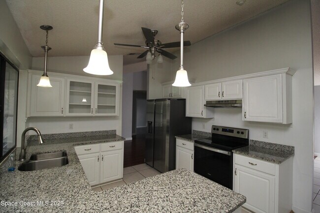 Foto del edificio - 1009 Fairplay Ave NW