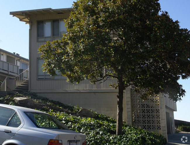 Building Photo - Greenridge Apartments