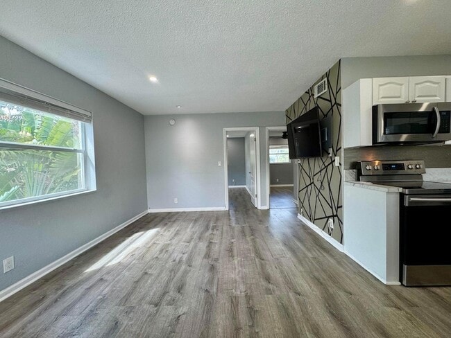 Photo - 2741 NE 8th Ave Apartment