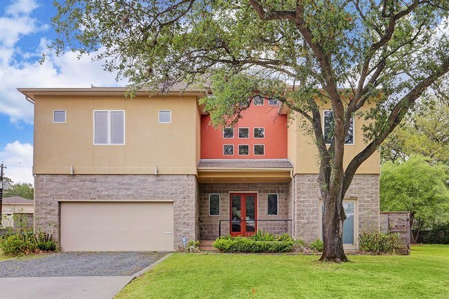 Building Photo - 4018 Falkirk Ln