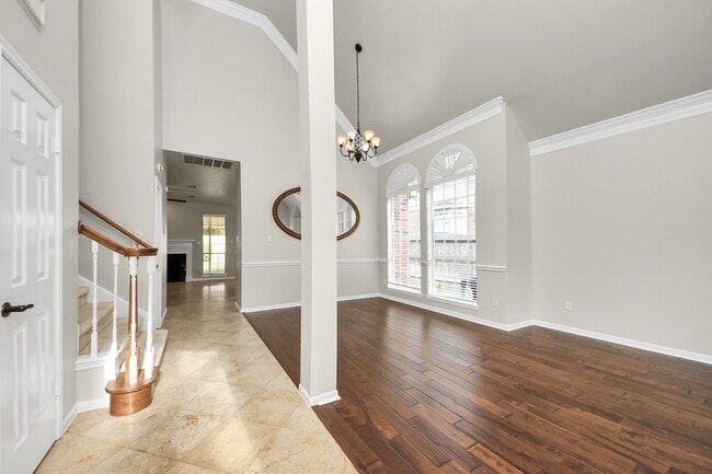 Foto del edificio - 4418 Ringrose Dr