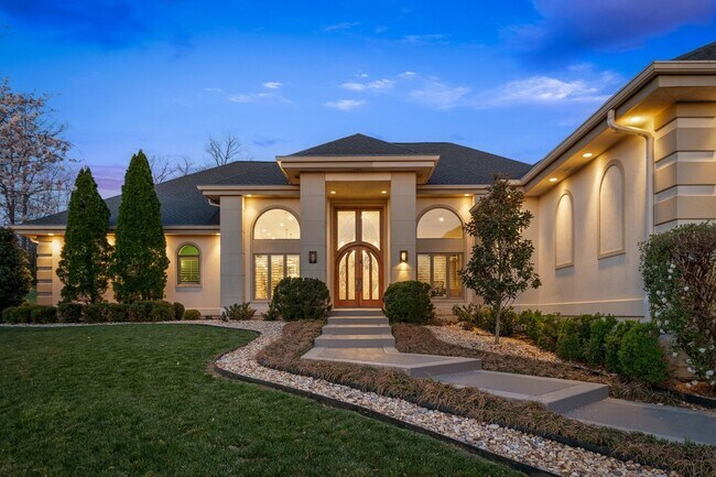 Foto del edificio - Located in the gated Valhalla community in Brentwood