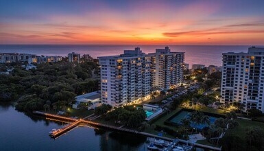 Building Photo - 2121 N Ocean Blvd
