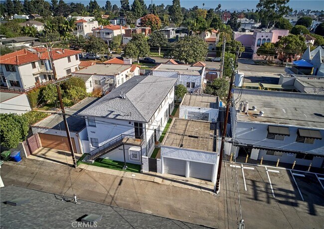 Building Photo - 728 Euclid St