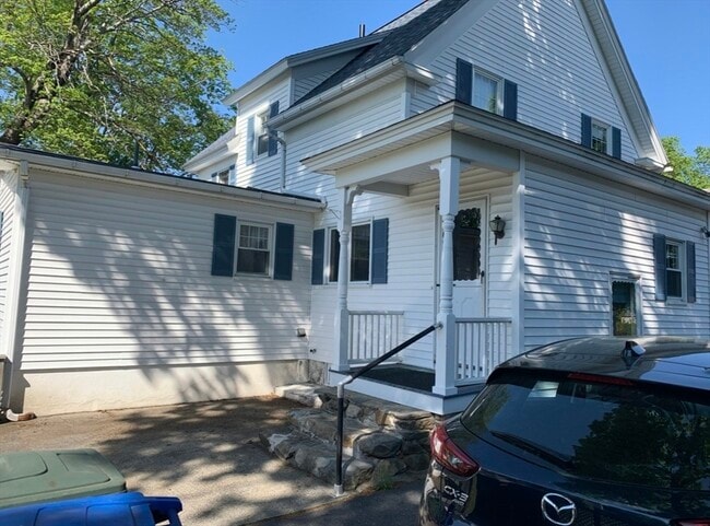 Building Photo - 49 View St