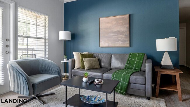 Foto del edificio - 3400 Ranch Rd 620 S