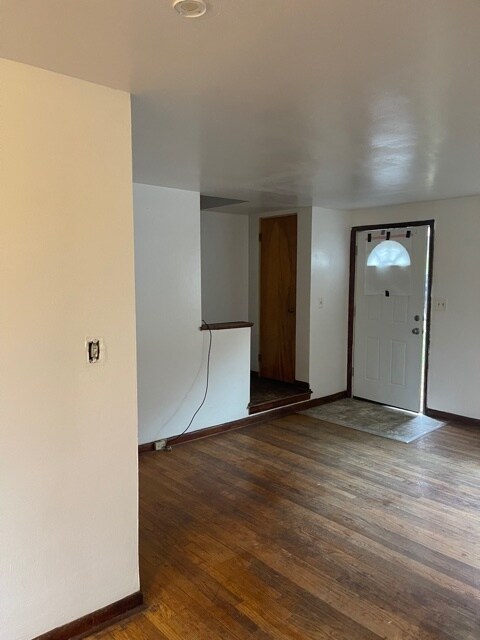 Foto del edificio - 1773 McNary Blvd