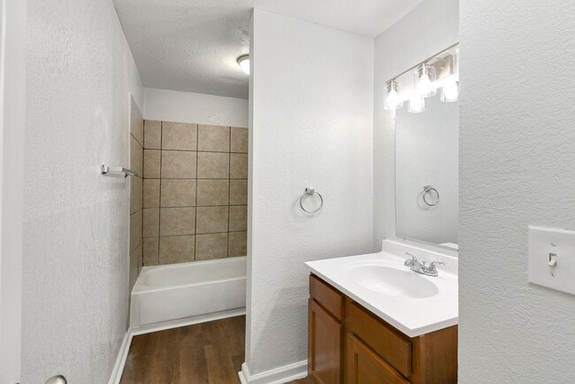 Interior Photo - Legend Oaks Gated Community