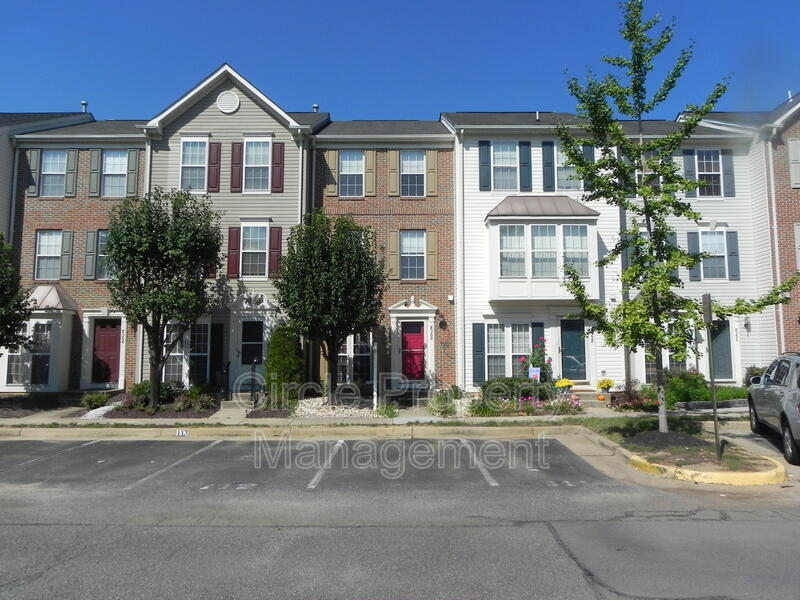 Foto principal - 8360 Hunter Murphy Cir