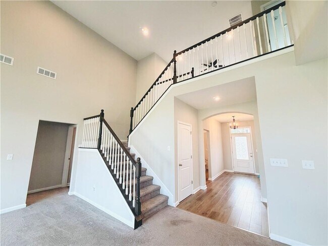 Building Photo - 607 Michigan Cir
