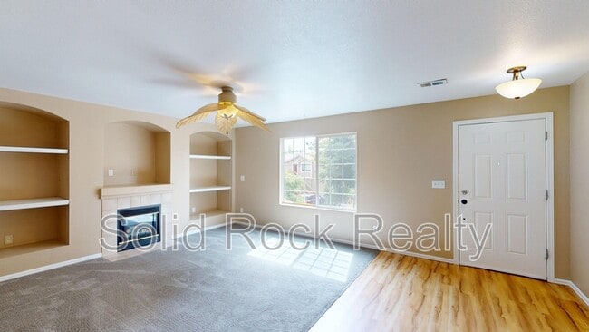 Photo - 4920 Universal Hts Apartment