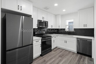 Building Photo - 6644 Rockglen Ave