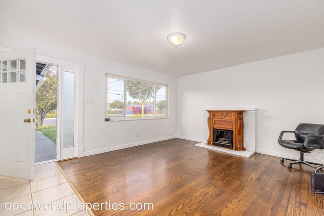 Building Photo - 3 br, 2 bath House - 716 Minerva Street