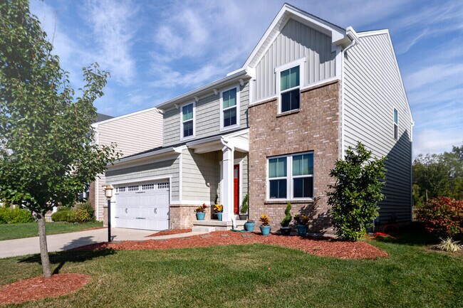 Foto del edificio - 2417 Sunset Maple Dr